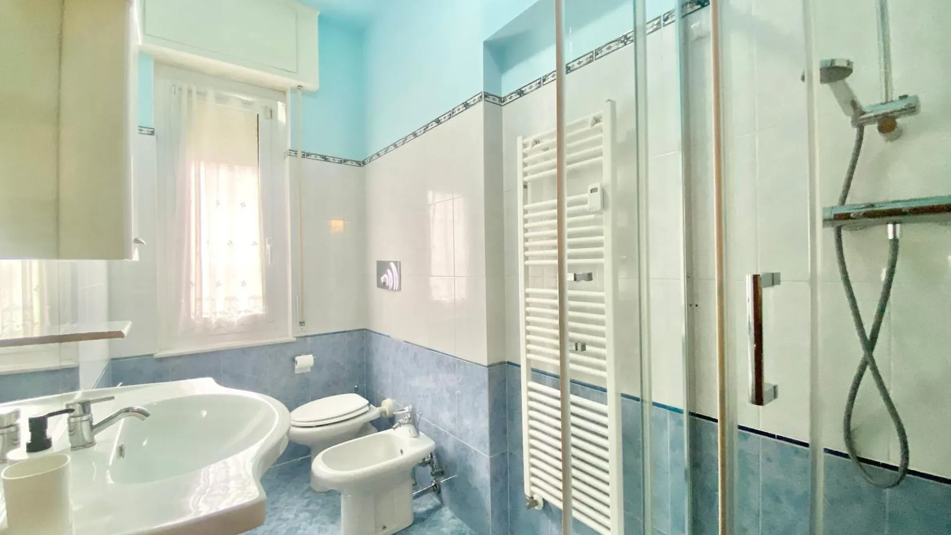 Apartament Casaviva - Bilo With Patio In Genova San Teodoro